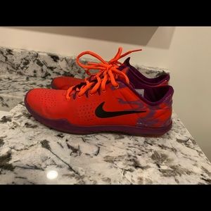 Woman’s nike shoes